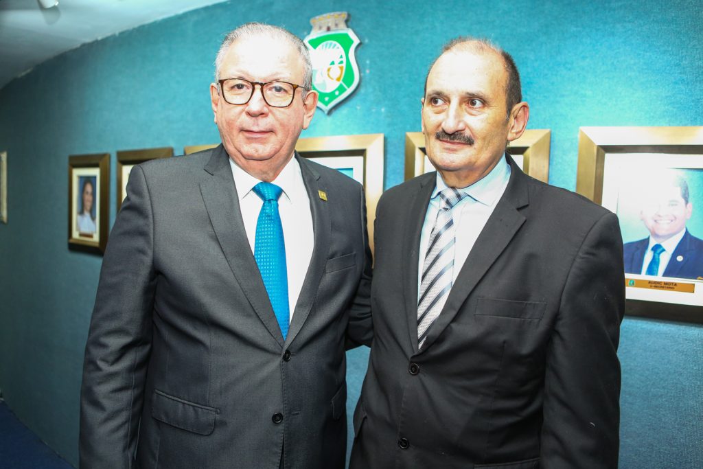 Ricardo Cavalcante E Franze Gomes