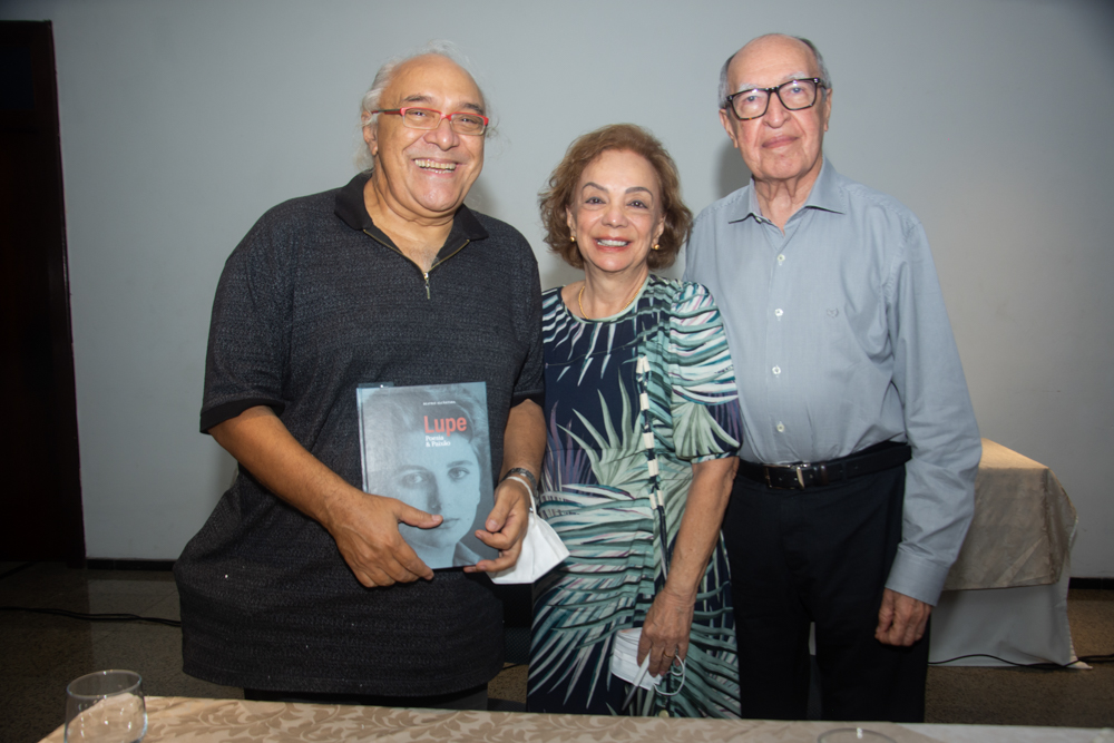 Ricardo Guilherme, Beatriz E Lucio Alcântara
