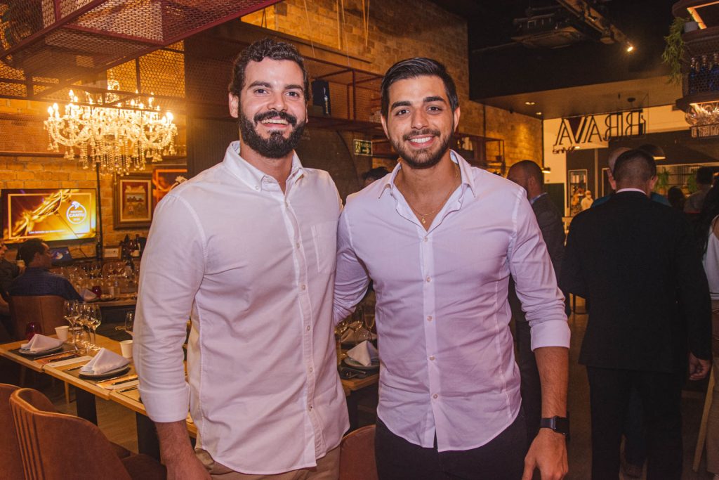 Rodrigo Muniz E Andre Hartel