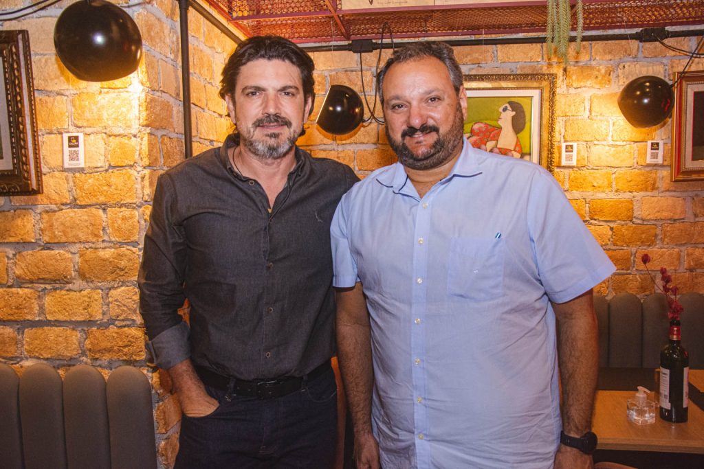 Romulo Santos E Patriolino Dias