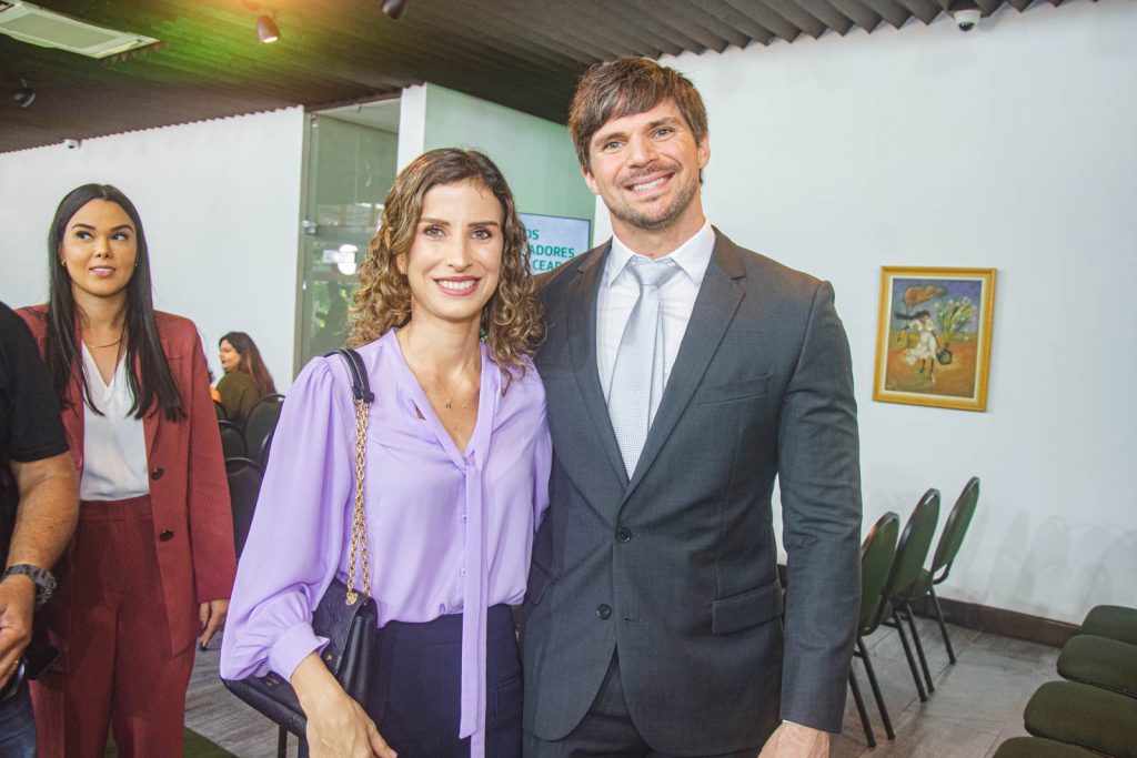 Thais Frota E Deusdetid Capistrano