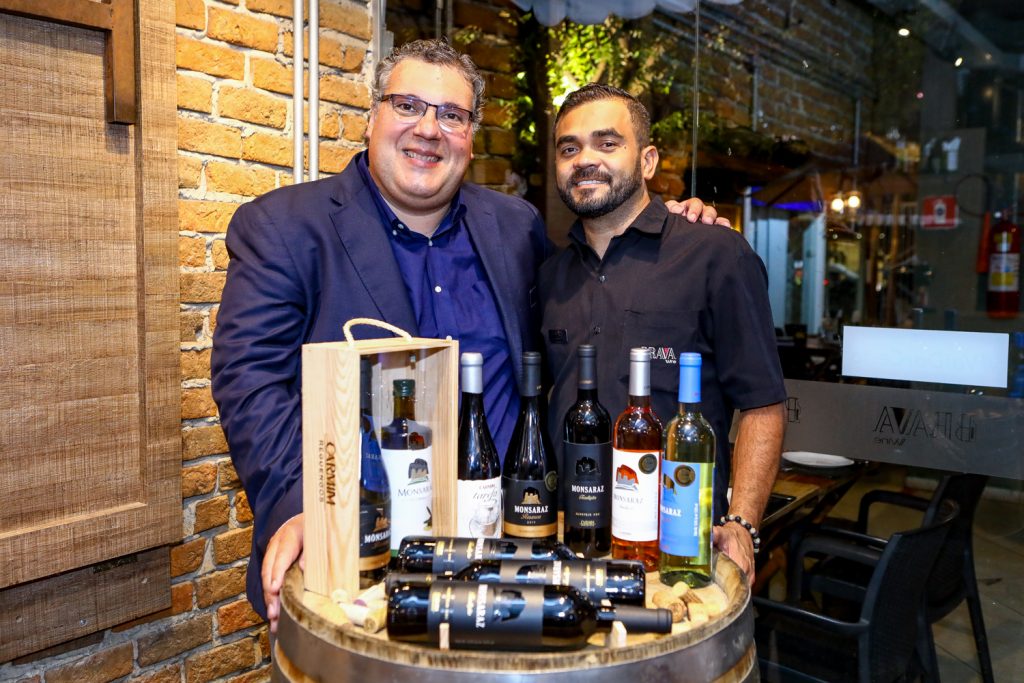 Tiago Garcia E Elington Rodrigues