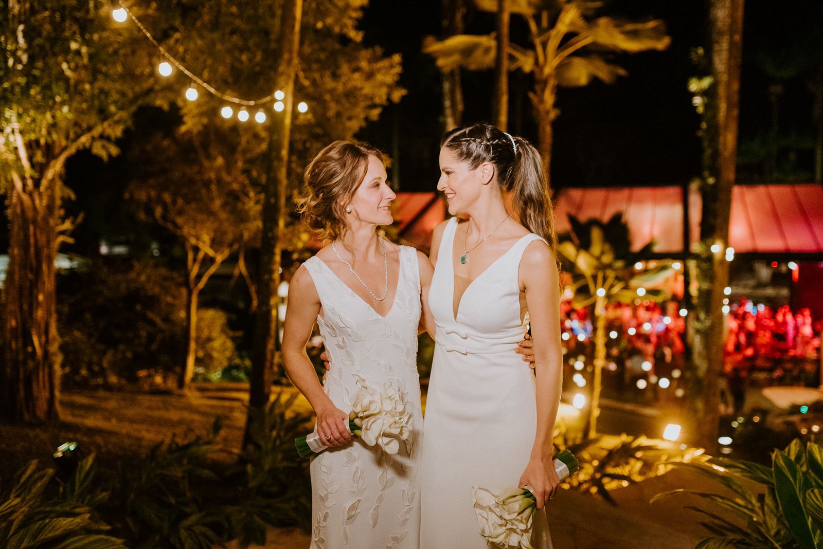 Carla Pontes e Amanda Arraes celebram o amor com festa de casamento em Guaramiranga Carla Pontes e Amanda Arraes celebram o amor com festa de casamento em Guaramiranga