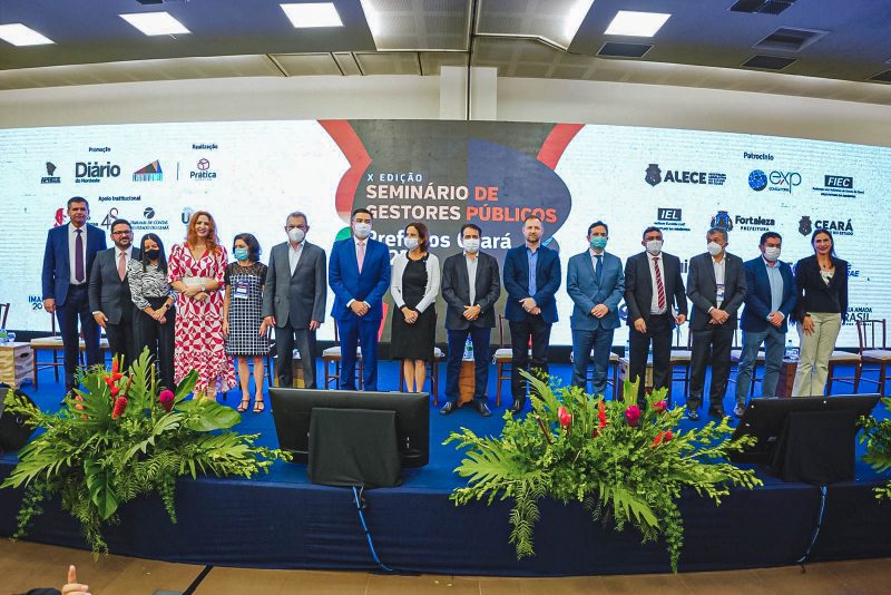 Personalidades da política do Ceará participam do 10º Seminário de Gestores Públicos