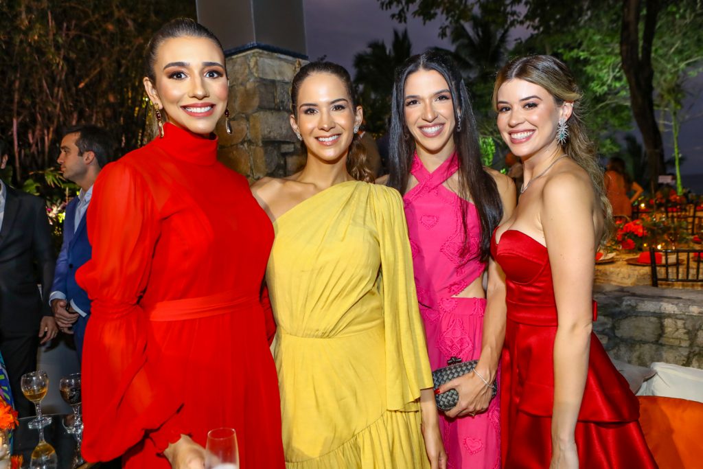 Amanda Diniz, Marina Brasil, Lizandra Fujita E Isabella Franklin