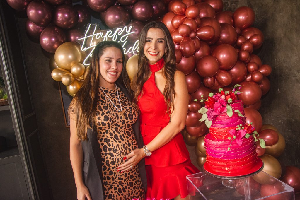 Amanda Montenegro E Vivian Barbosa