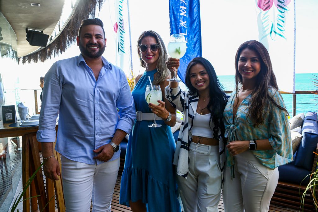 Apaoliana Albuquerque,rodolfo Santiago, Thatia Dias E Monalisa Lima (2)