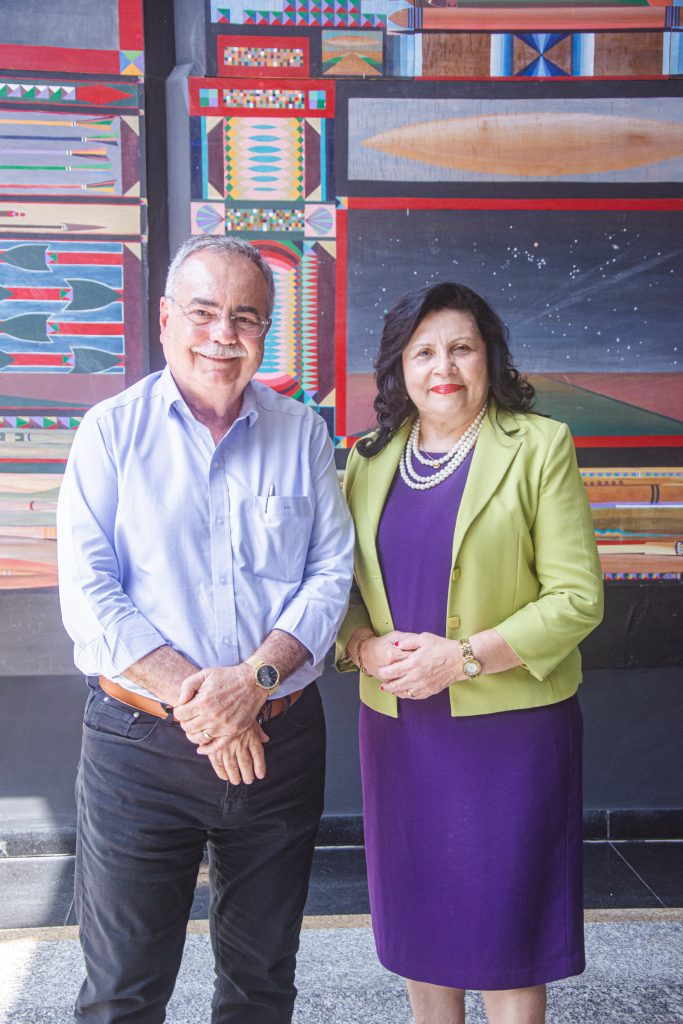 Assis Cavalcante E Nailde Pinheiro (1)