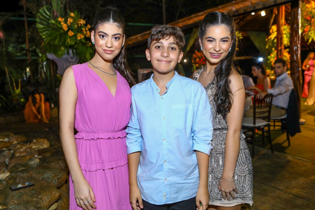 Beatriz Cacelli, Rafael Pessoa E Sofia Cacelli