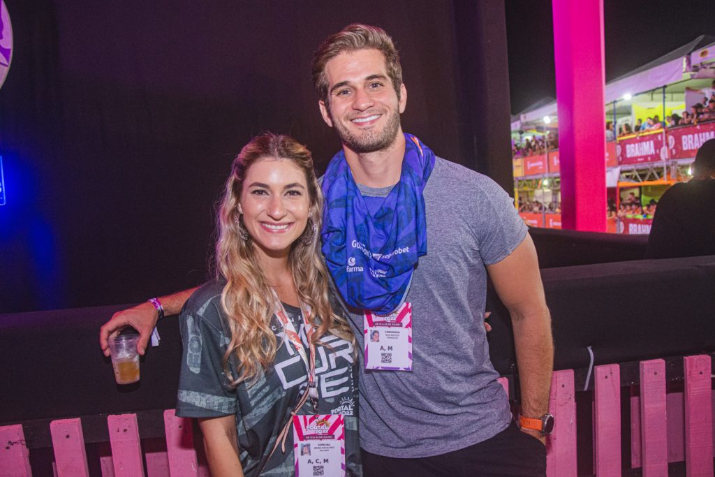 Bruna Magalhaes E Ravi Macedo