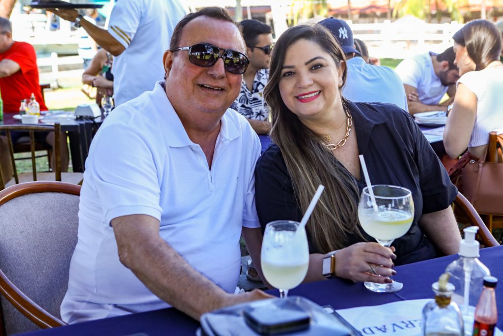 Carlos Agusto E Celma De Castro