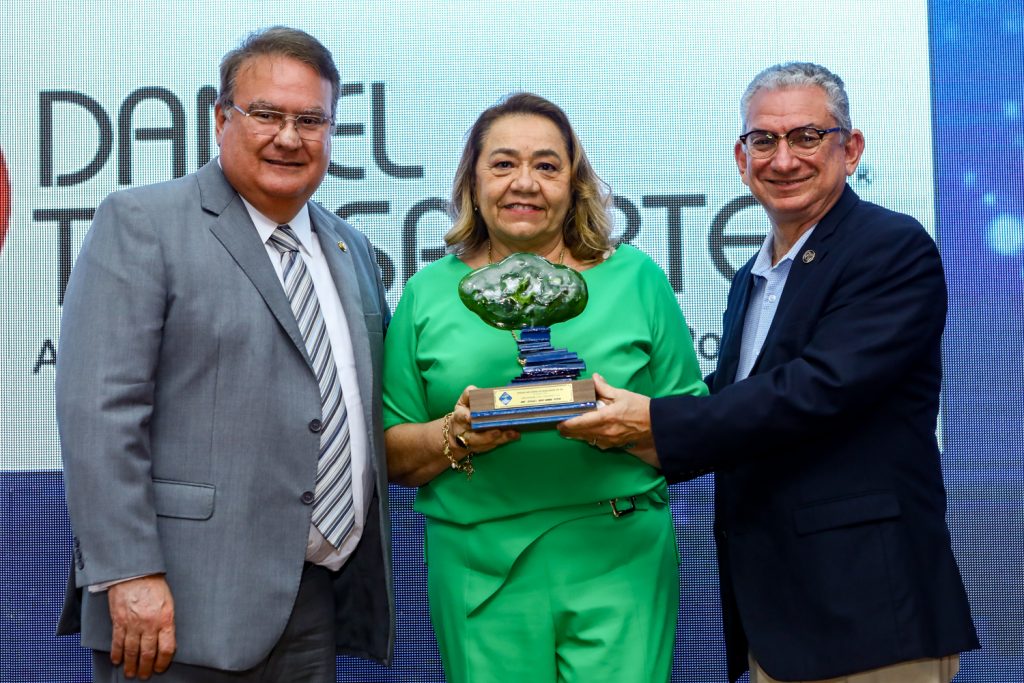 Categoria Ouro Inovador Empresa Daniel Tranportes (1)