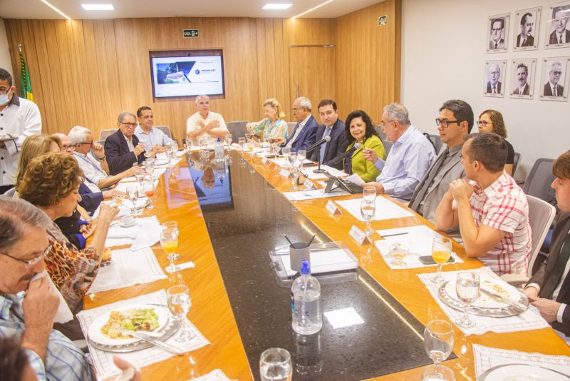 Modernização da Justiça - Assis Cavalcante recebe a presidente do Tribunal de Justiça do Ceará na CDL de Fortaleza