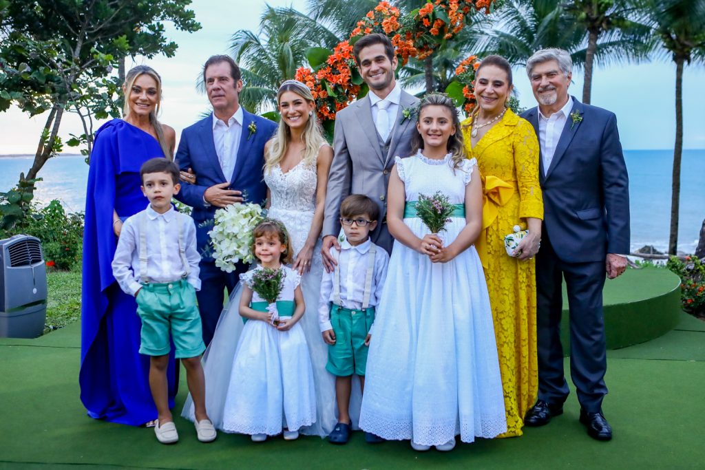 Celia E Artur Magalhaes, Bruna, Ravi, Patricia E Amarilio Macedo (2)