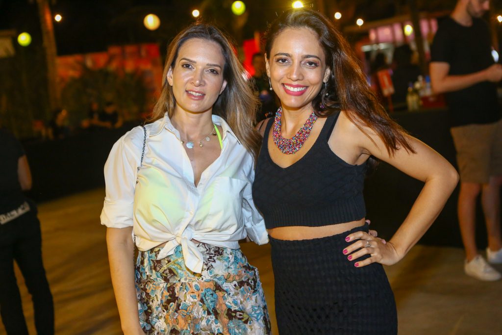 Cintia Martins E Natalia Gama