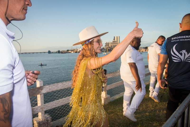 Prainha da Claudinha - Claudia Leitte solta a voz e encanta o Iate Clube com seu show no sábado do Fortal