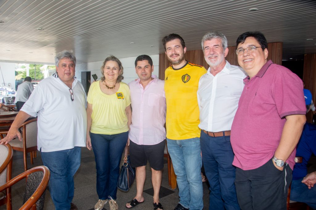 Claudio Bezerra, Gaida Bezerra, Pompeu Vasconcelos, Pedro Bezerra, Arnon Bezerra E Diogo Cruz (5)