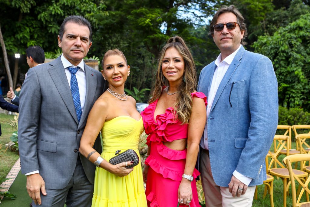 Claudio E Weine Moreira, Sakie E Philipe Brooks