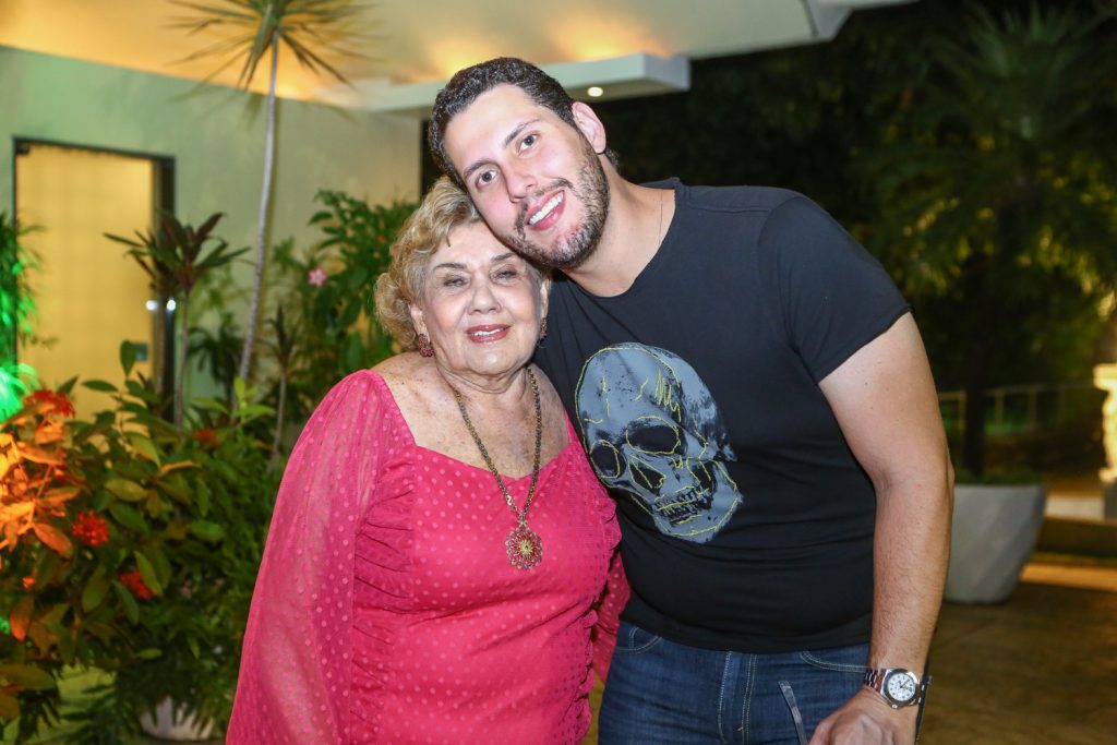 Consuelo E Gabriel Dias Branco