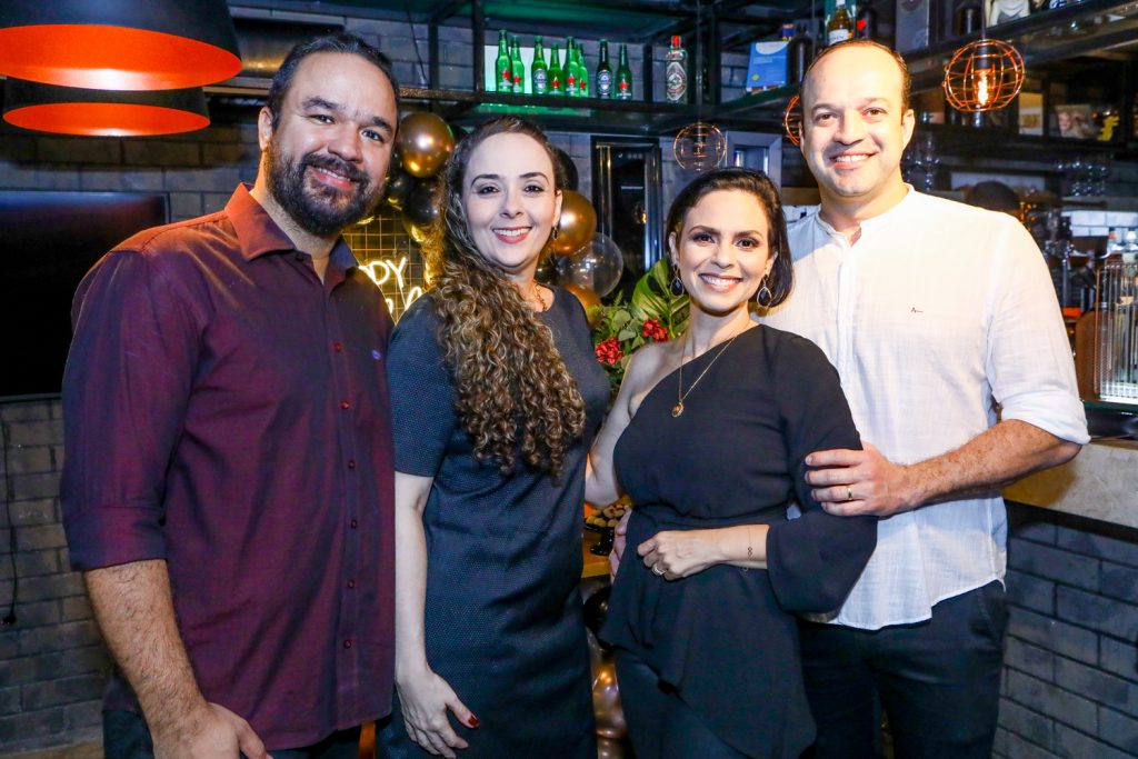 Daniel Araujo, Paula Magalhaes, Sarah E Emanoel Mota (1)