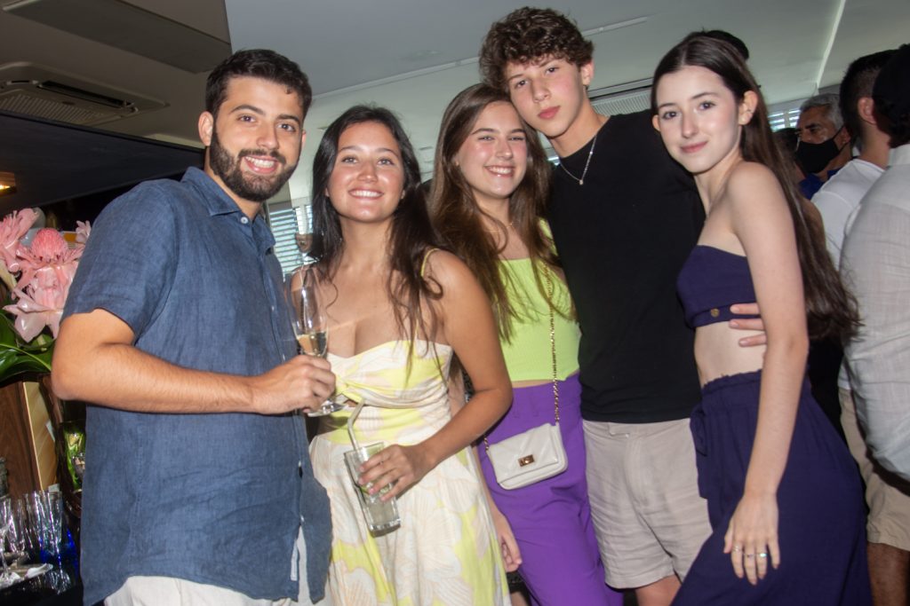 Danilo Filho, Beatriz Teixeira, Leticia Petrone, André Albuquerque E Amanda Teixeira (5)