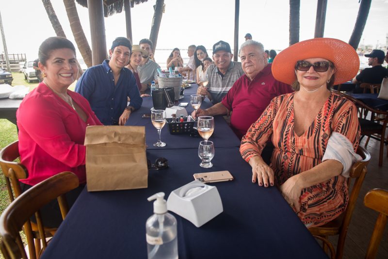 Em Clima de Festa - Iate Clube de Fortaleza acelera o ritmo, troca a marcha e aposta em novas atrações