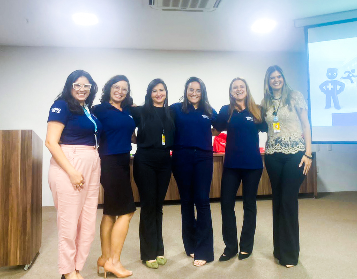 Sellene Megadiet realiza 1º Simpósio em parceria com o laboratório francês Urgo Medical