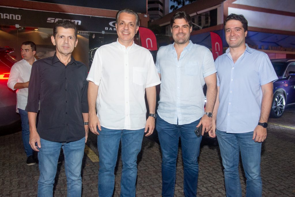 Erick Vasconcelos, Leonardo Dall'olio, Raphael Boris E Lucas Pontes