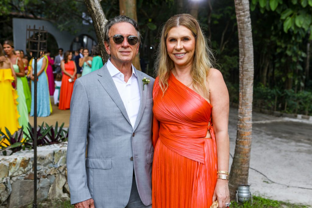 Erivaldo Arrais E Alessandra Fontes