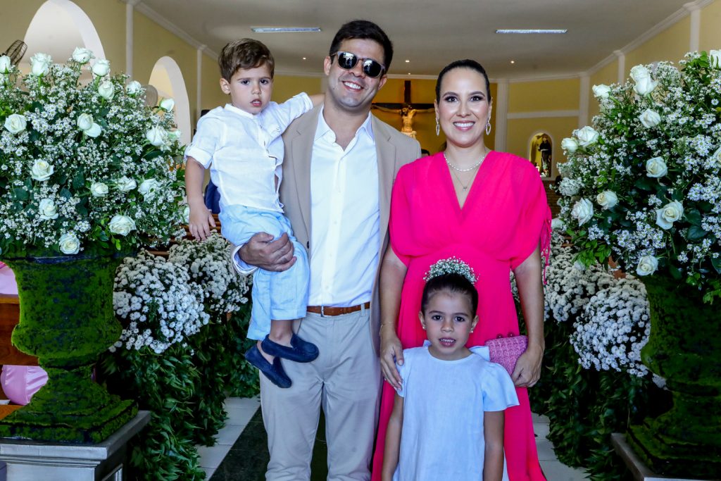 Gabriel, Antonio, Mariana E Helena Lopes