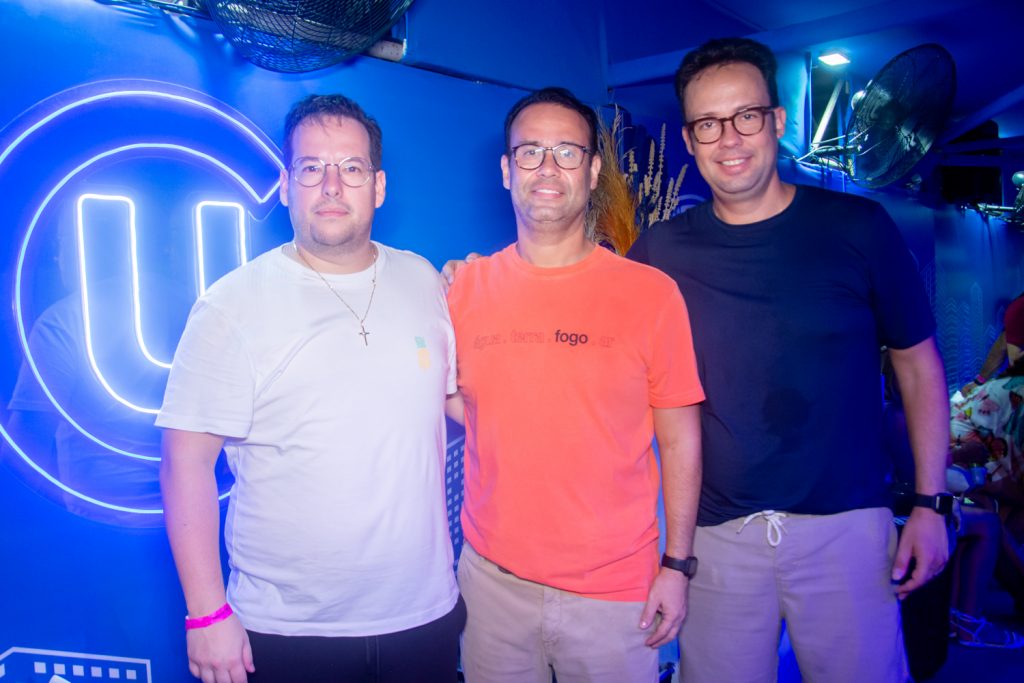 
				Gabriel, Raphael e Daniel Joca 
				