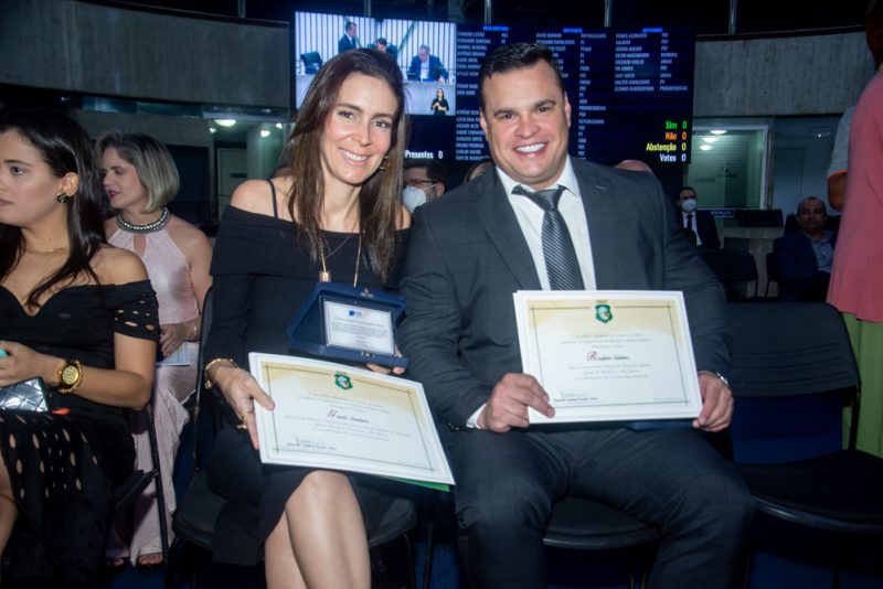 Sessão Solene - Assembleia Legislativa homenageia CDL Jovem de Fortaleza pelos seus 20 anos de atividades