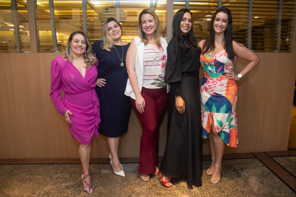 Gleicy Ferreira, Karime Loureiro, Izakeline Ribeiro, Jardenia Siqueira E Karen Melo (2)