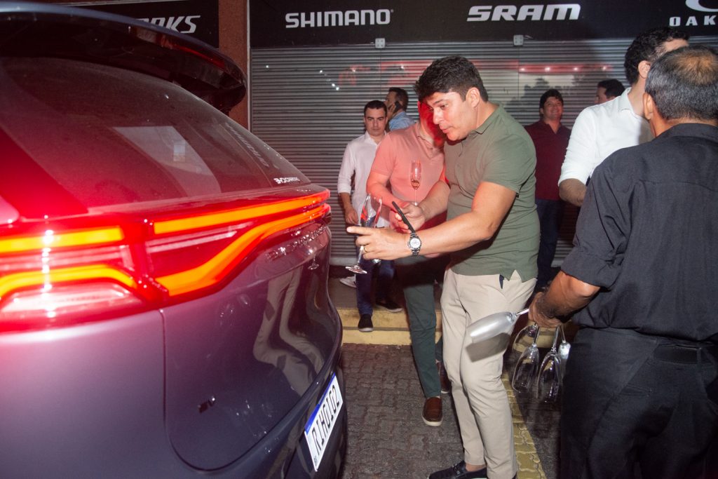 Happy Hour Do Grupo Carmais Na Brava Wine. Apresentação Do Byd (47)