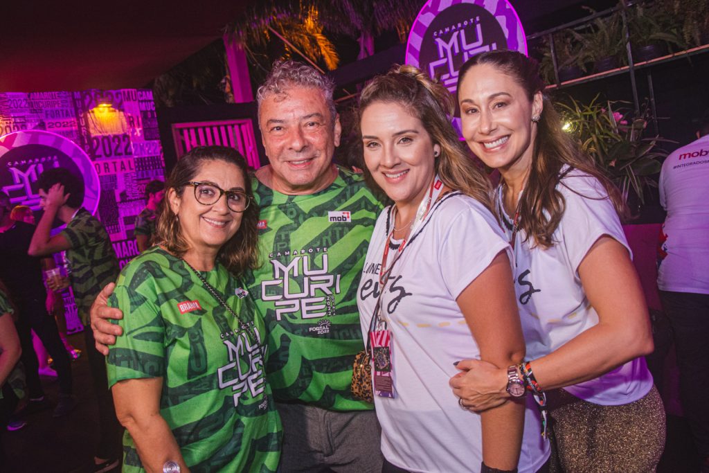 Helana Silveira, Claudio Silvieira, Nathalia Marques E Larissa Coelho