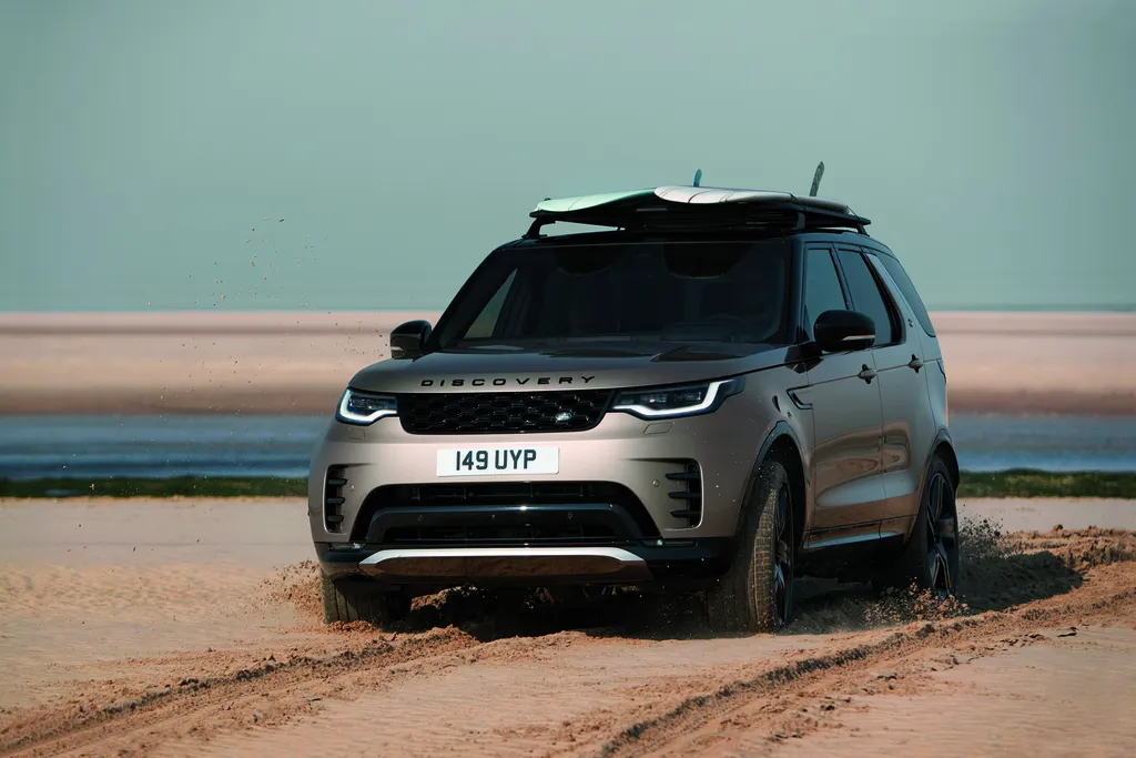 Land Rover Discovery 2023 chega ao Brasil mais equipado e com duas versões custando até R$ 742.950