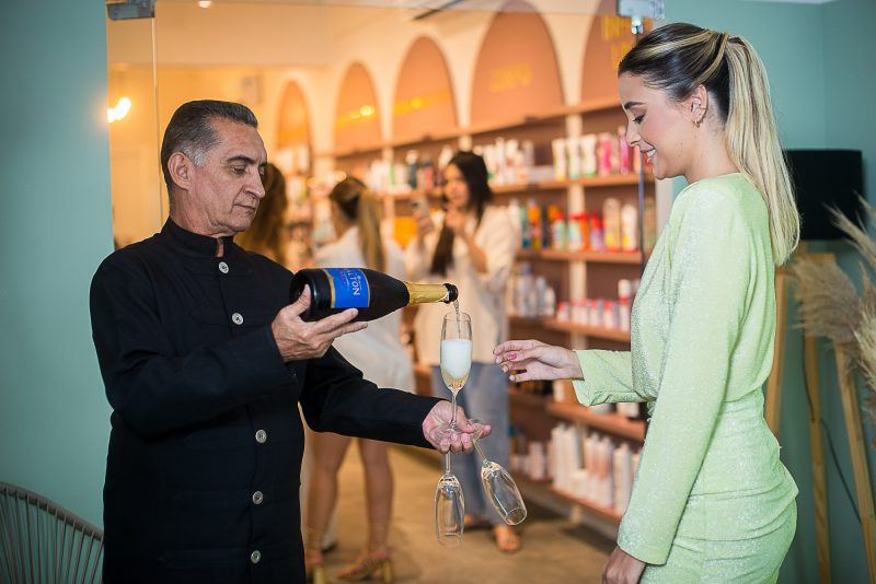 Happening - Irma Browne arma coquetel de inauguração do novo espaço físico da Fresh cosméticos