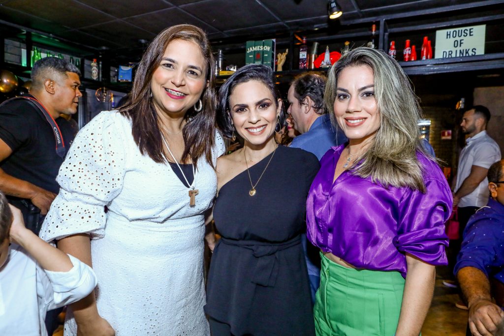 Ivina Santos, Sarah Mota E Priscila Galisa