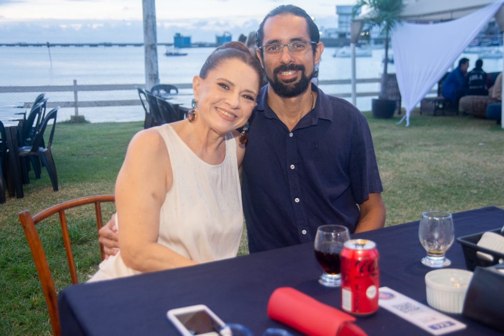 Jacqueline Chacon E Thiago Augusto (2)