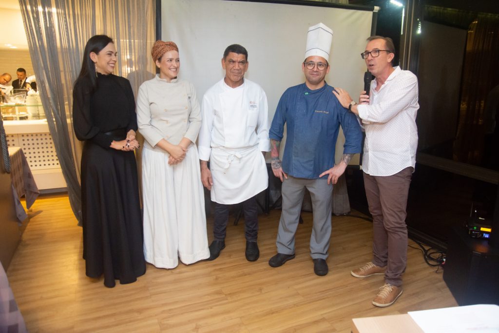 Jardenia Siqueira, Chef Liliane Pereira, Chef Edilson Araujo, Chef Eduardo Braga E Philippe Godefroit