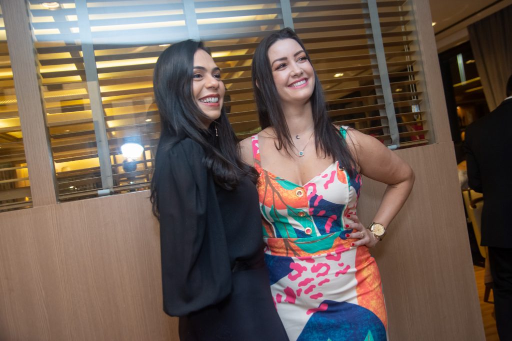 Jardenia Siqueira E Karen Melo