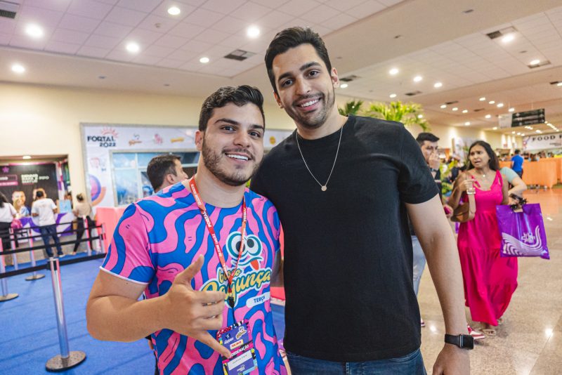 ESQUENTA DO FORTAL - Centro de Eventos do Ceará fica a todo vapor no primeiro dia da entrega de abadás do Fortal 2022