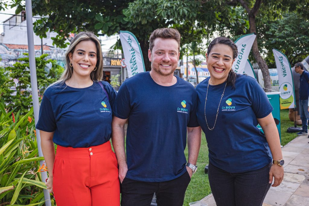 Leticia Nogueira, Pierre Costa E Camila Dias