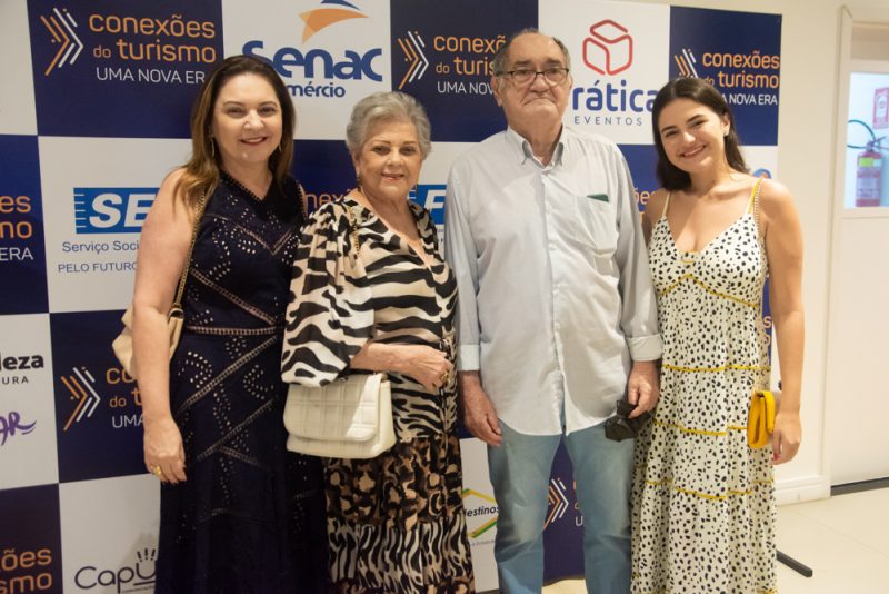 Reconhecimento - Colombo Cialdini é agraciado com o Troféu Velas do Mucuripe