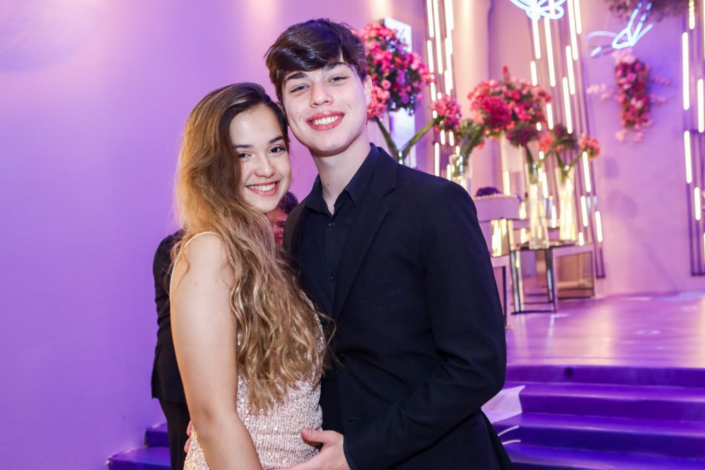 Liz Passos E Lucas Barci