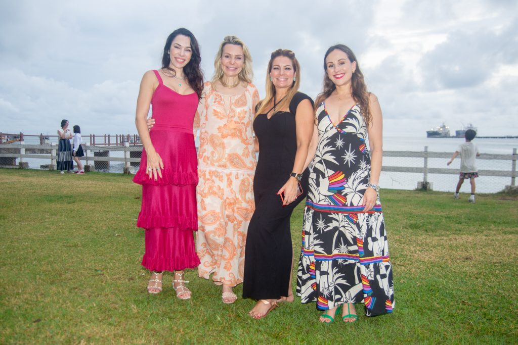Lorena Gondim, Rebeca Ferreira Gomes, Tatiana Luna E Michelle Queiroz (4)