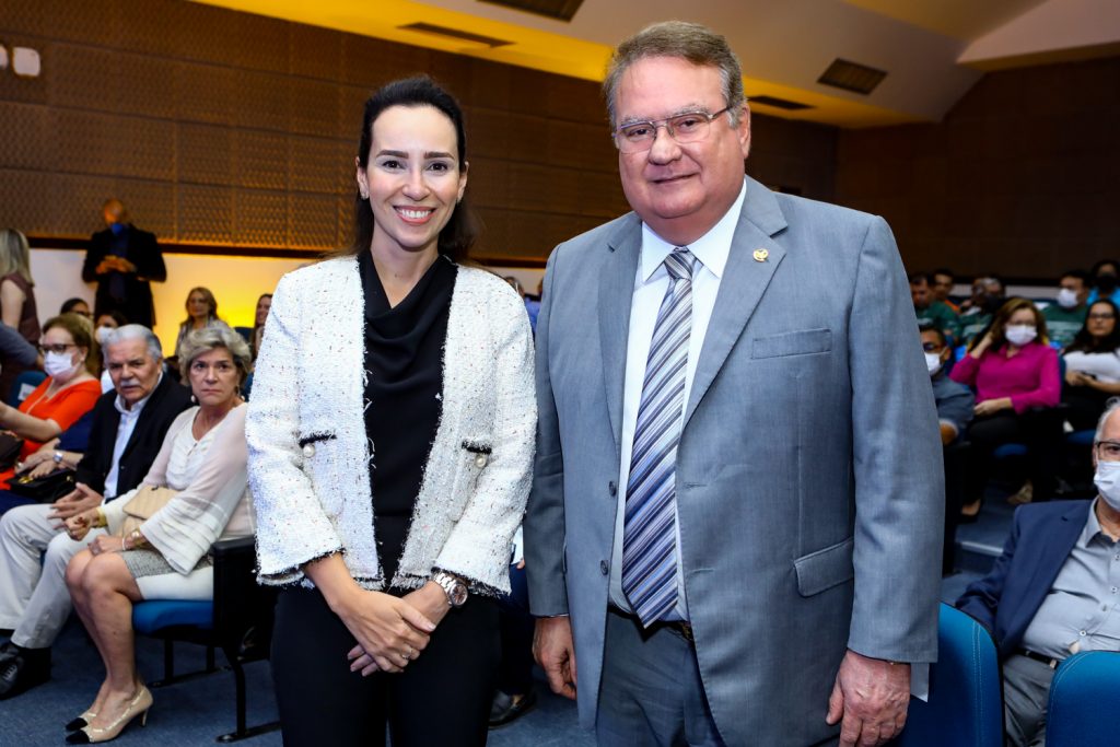 Luciana Lobo E Chiquinho Feitosa