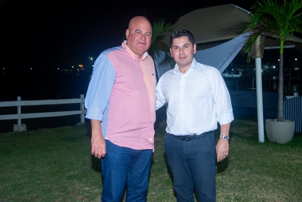 
				Luciano Cavalcante e Pompeu Vasconcelos 
				