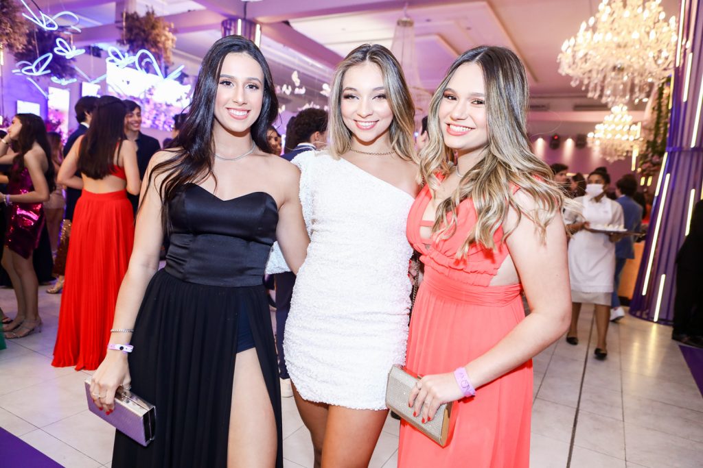 Manoela Campos, Maria Cividini E Maria Eduarda Marcan