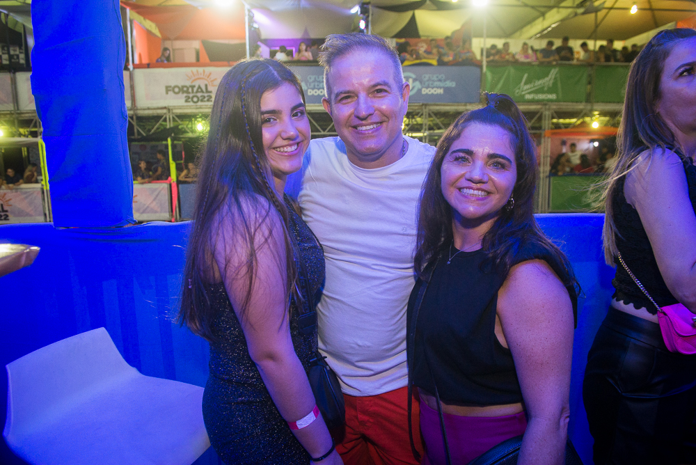 Manuela Cobo, Arnaldo Silva E Analice Cobo